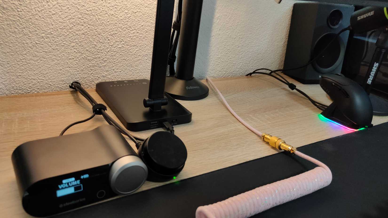 Computer Setup Stuff 10 Things Under $10 That’ll Instantly Improve Your PC Desk Setup