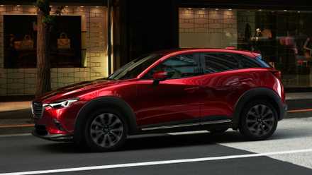 Side profile view of a 2019 Mazda CX-3