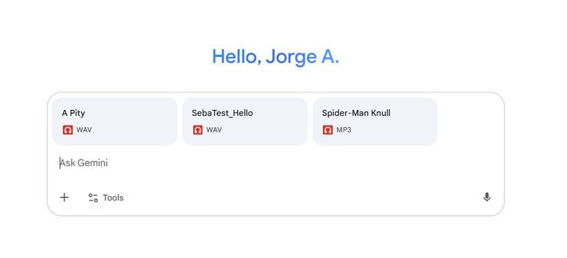 Gêmeos com arquivos de áudio que estão sendo adicionados, dois wav e um mp3, os ondula