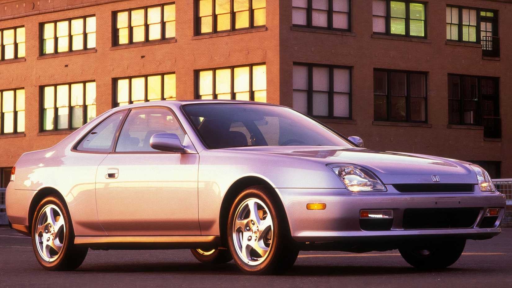 Front 3/4 shot of a 1997 Honda Prelude