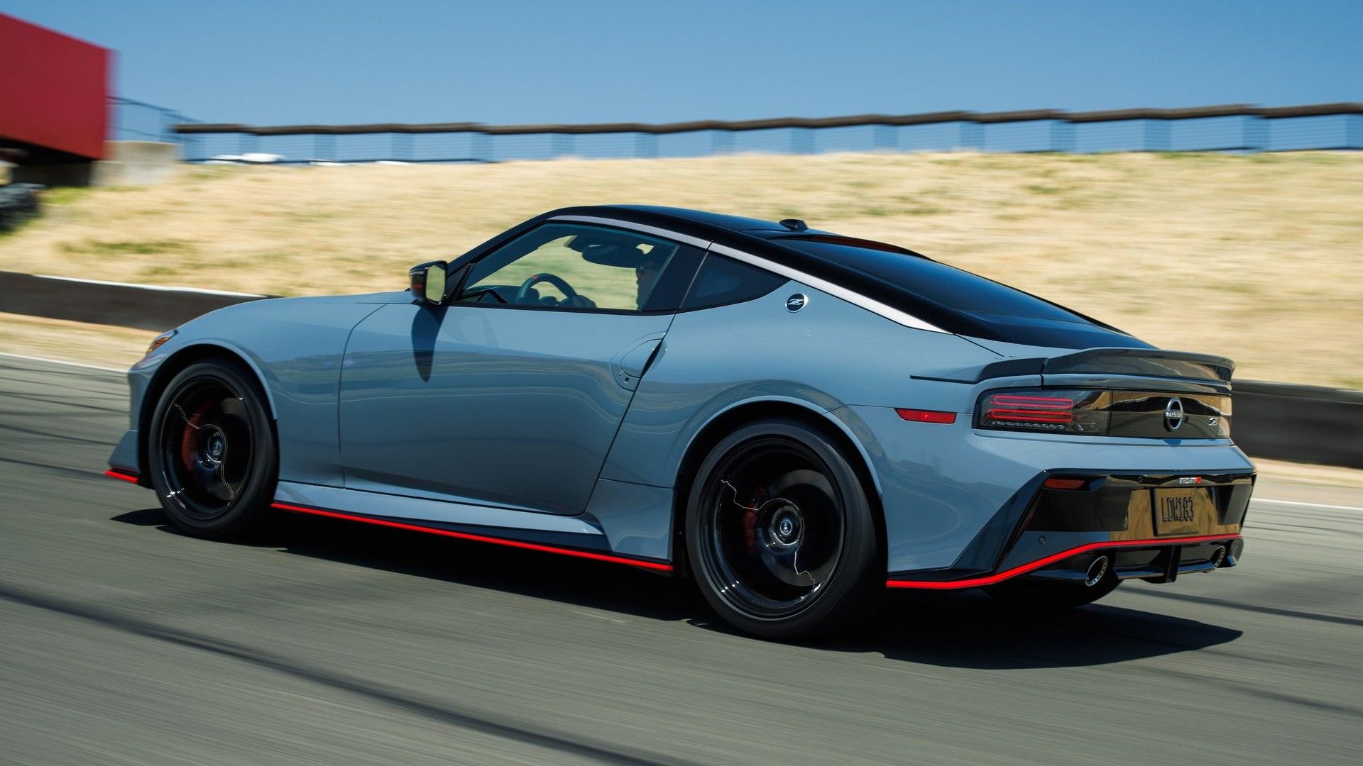 The Nissan Z NISMO's New Upgrade Fixes Its Biggest Flaw, image size:1500x844