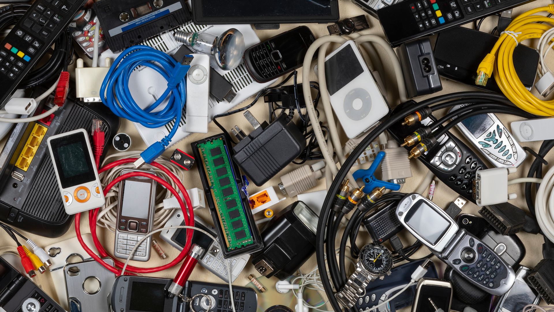 Tech Throwback | How-To Geek