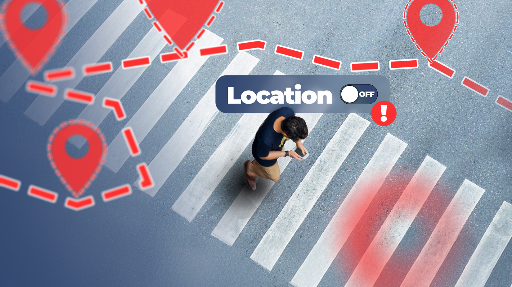 Pessoa atravessando uma rua enquanto usa um telefone, com o botão 'Localização desligada' acima, cercado por alfinetes vermelhos no mapa e linhas de rastreamento.-1