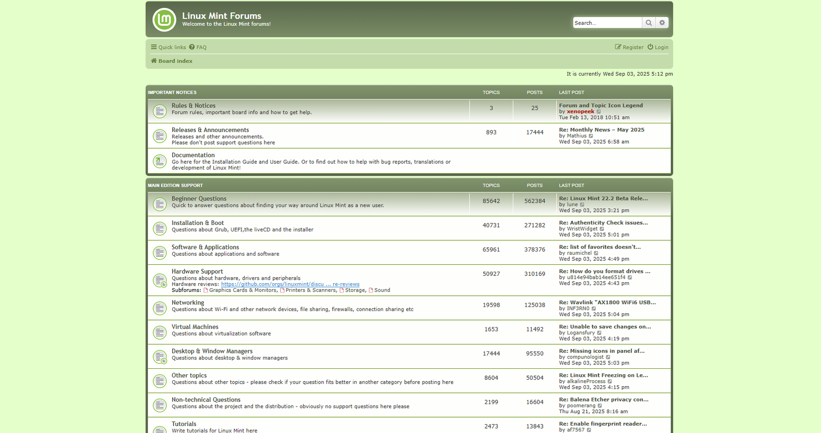 The screen capture shows the main index of Linux Mint Forum.