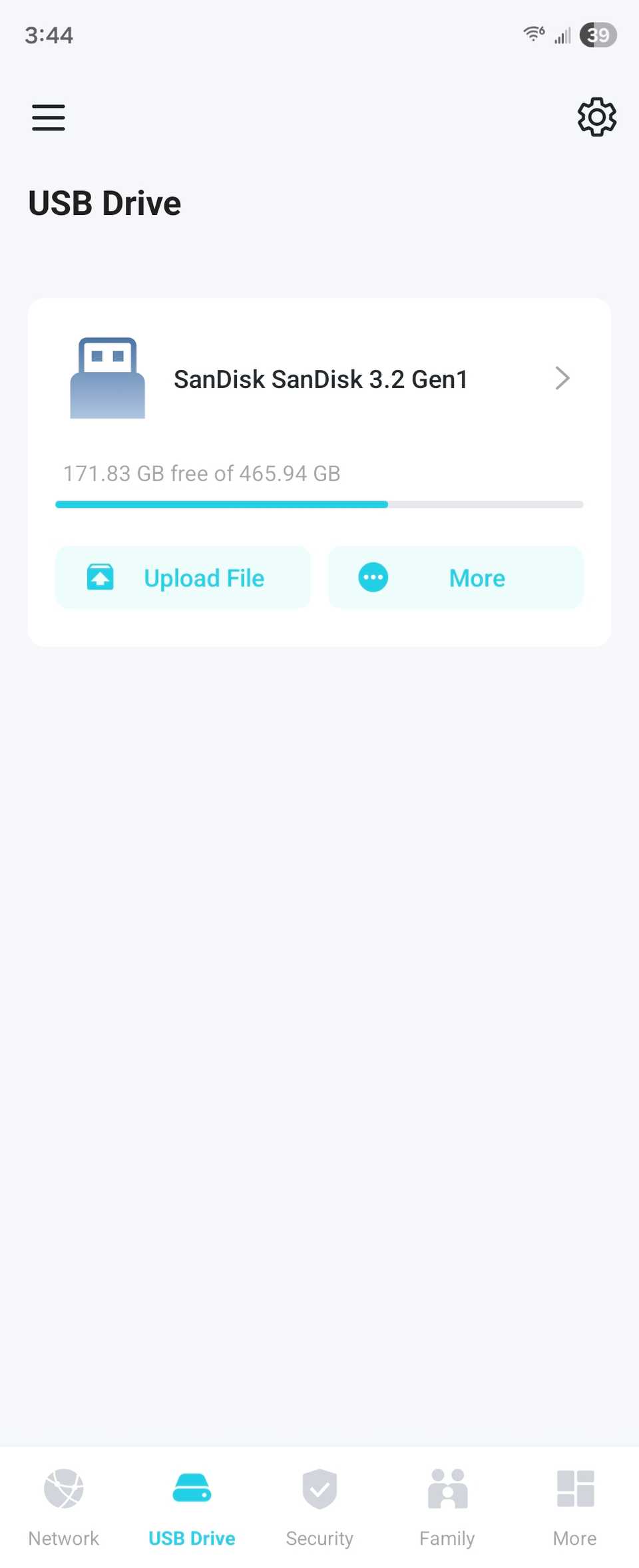 Uma unidade flash visível no aplicativo TP-Link Tether.