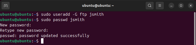 Os comandos Linux UserAdd e Passwd sendo usados ​​para criar um novo usuário, adicione -os a um grupo e defina uma senha de usuário.