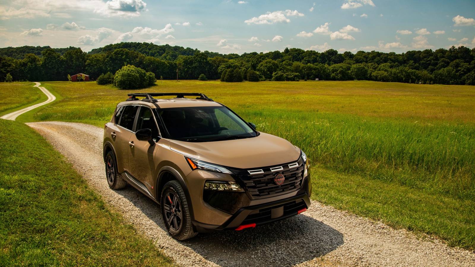 Front 3/4 shot of a 2025 Nissan Rogue
