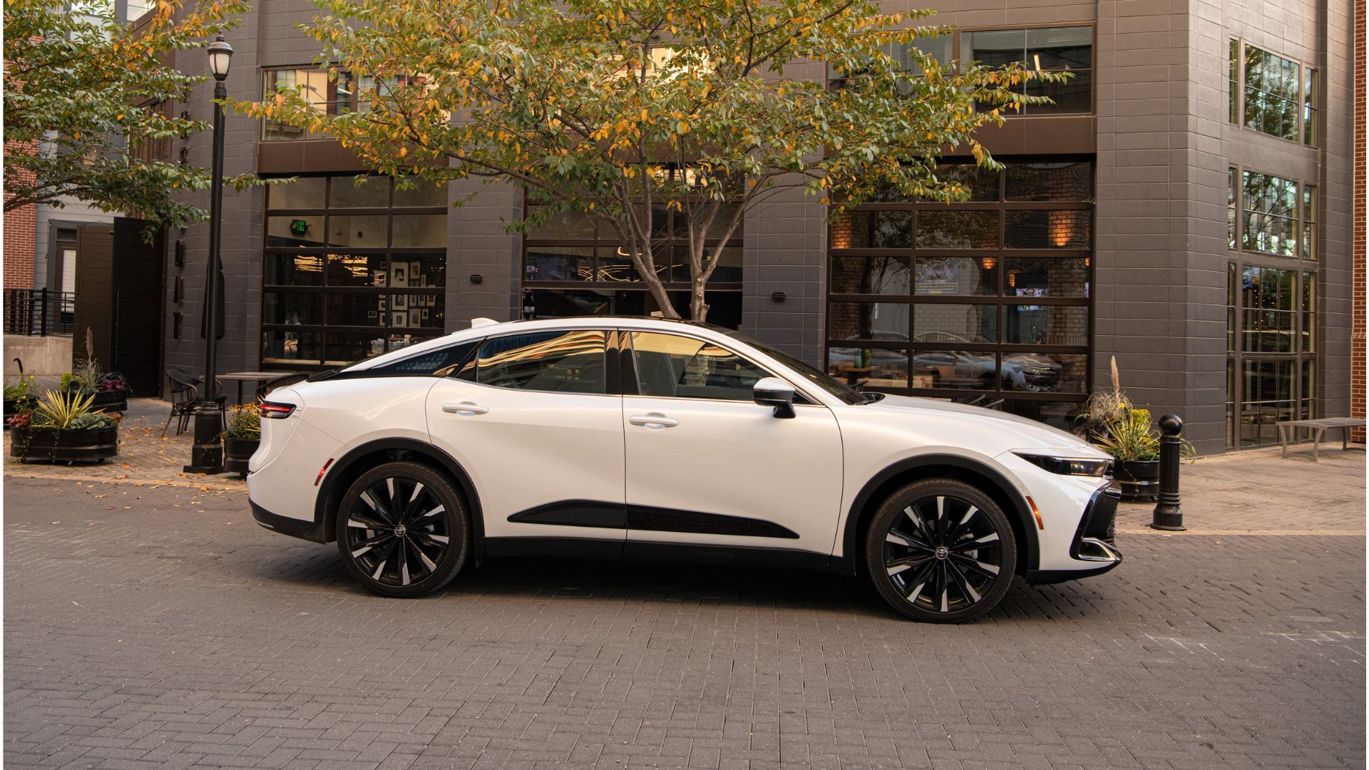 Forget luxury rivals—this Toyota sedan makes them feel overpriced