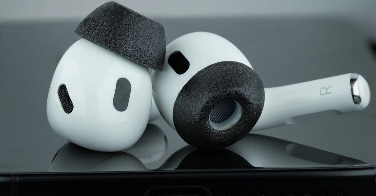 Earbuds Tips For Keeping Airpods Pro In Ears Ear Tips How To Keep