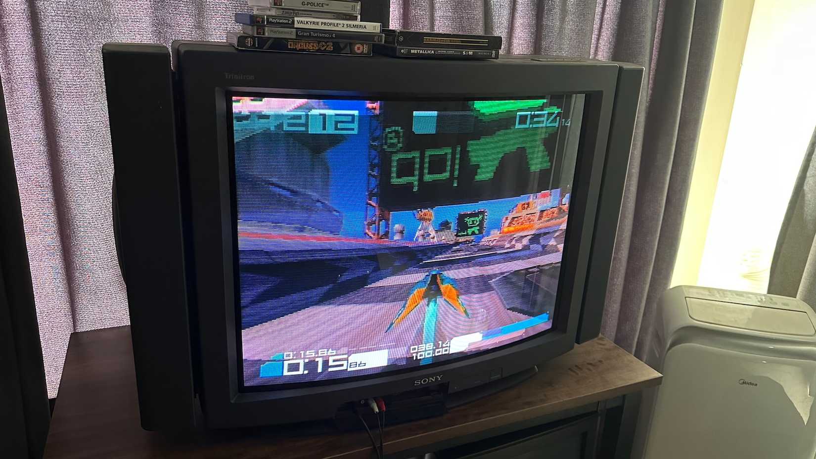 CRT TV showing Wipeout 3.