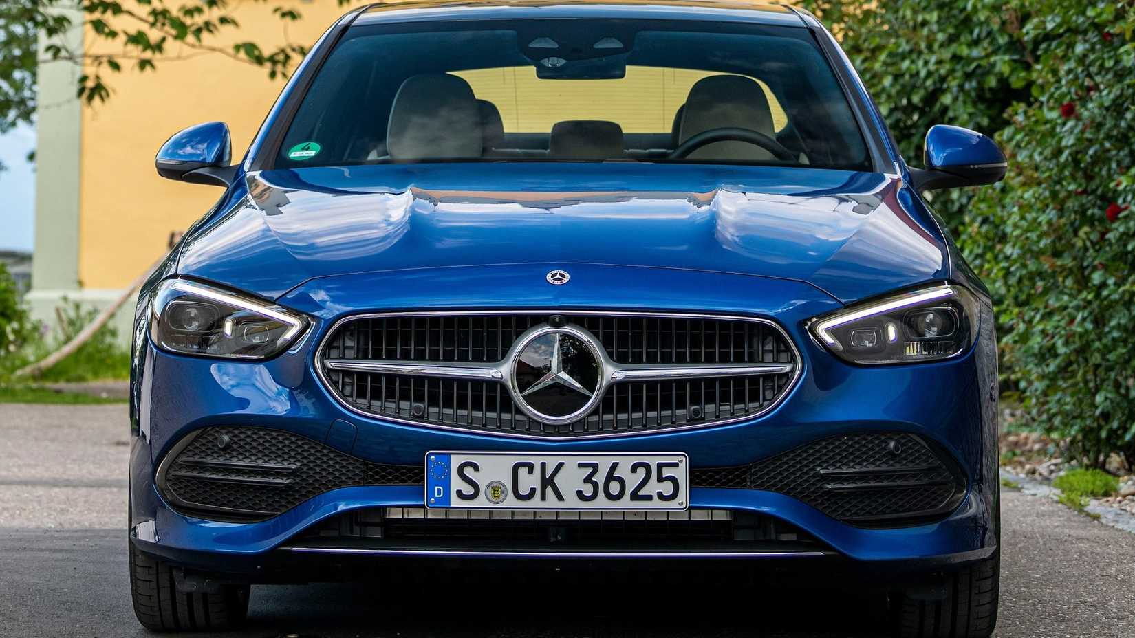 Head-on shot of a 2022 Mercedes-Benz C300