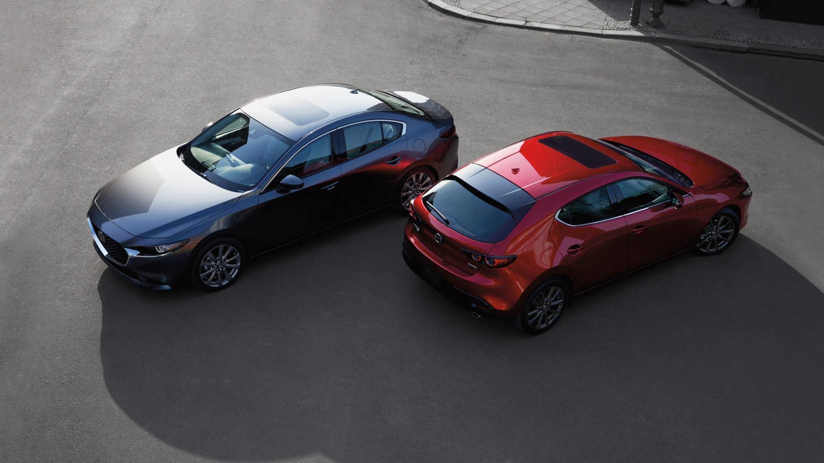 Shot of the hatch and sedan 2021 Mazda 3