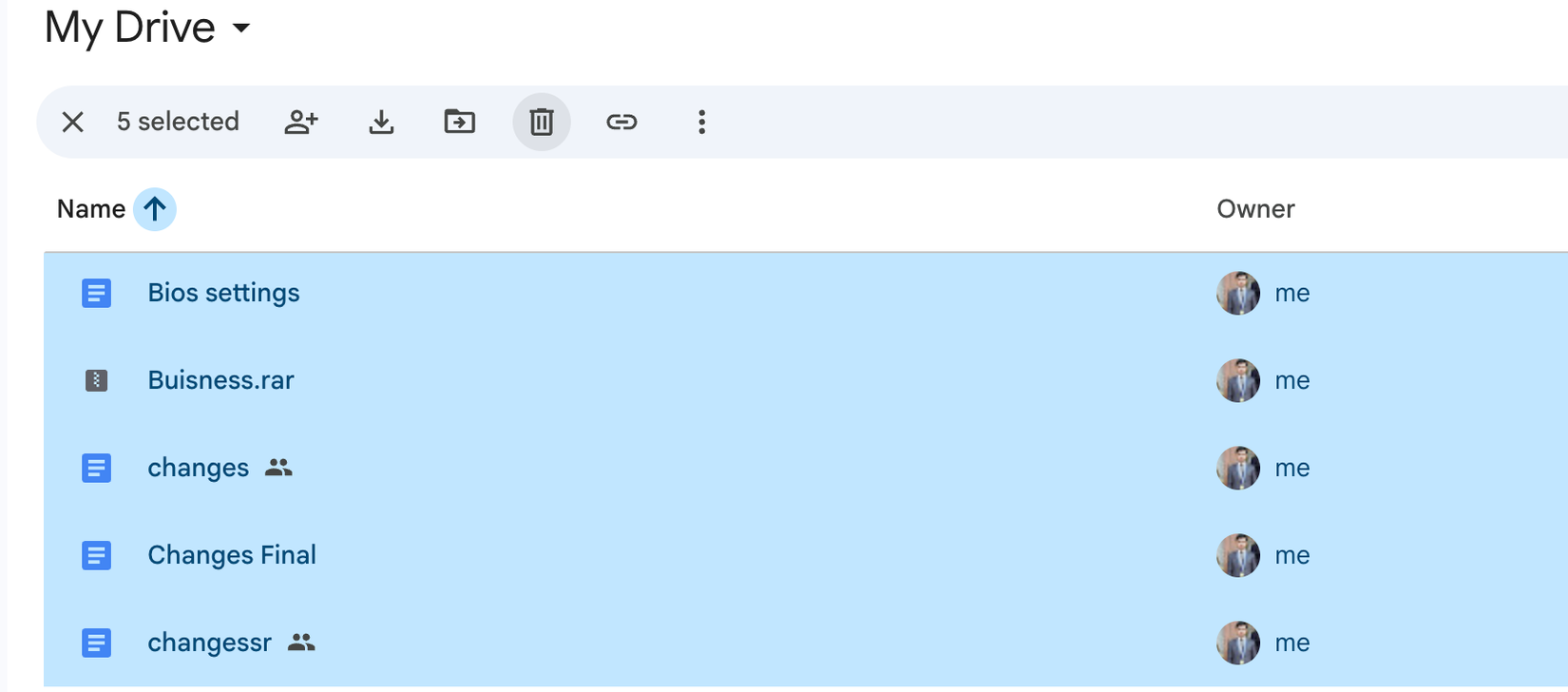 Excluindo arquivos desnecessários do Google Drive.
