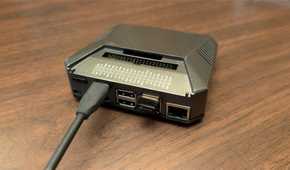 A Raspberry Pi 4 configured to work as a travel router.