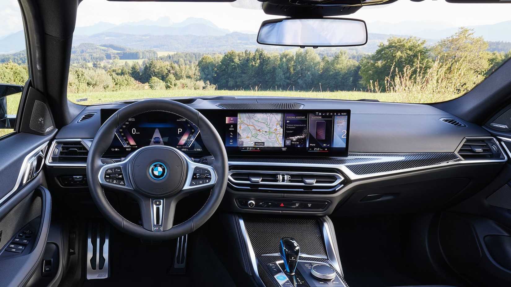 Interior shot of the dashboard in a 2022 BMW i4
