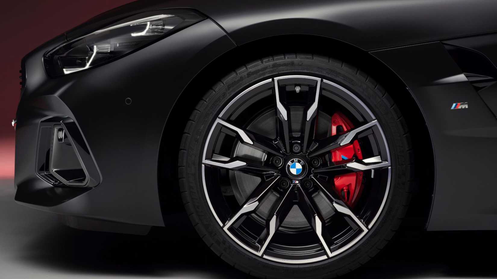 Close-up shot of an alloy wheel on the 2026 BMW Z4 Final Edition.