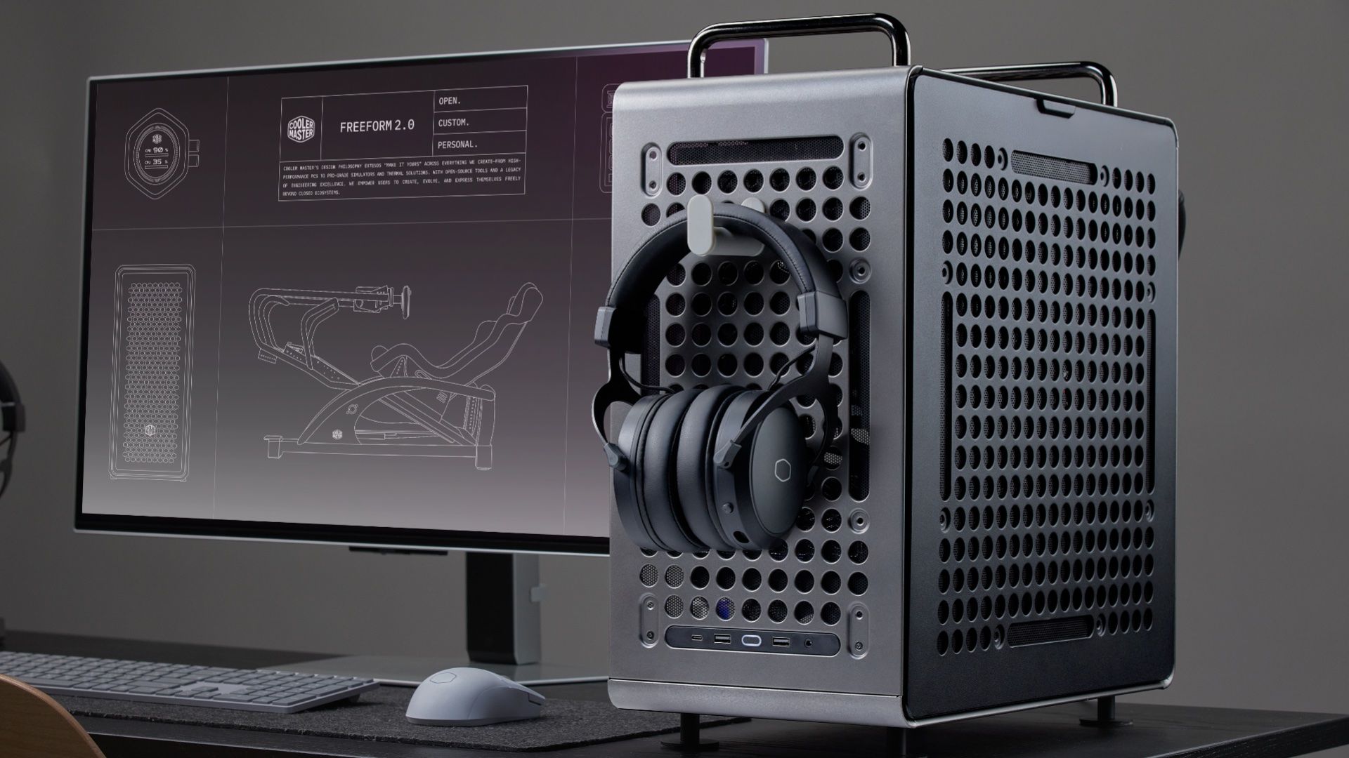 マ*ル様 Cooler Master デスクトップPC This new PC case from Cooler Master looks like a Mac Pro