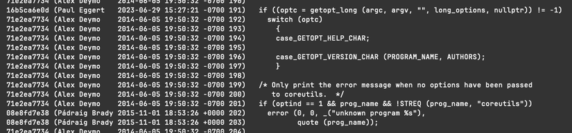 Um terminal mostrando o resultado da culpa do git que inclui cada linha de um arquivo com ID de commit, autor e hora da mudança ao lado.