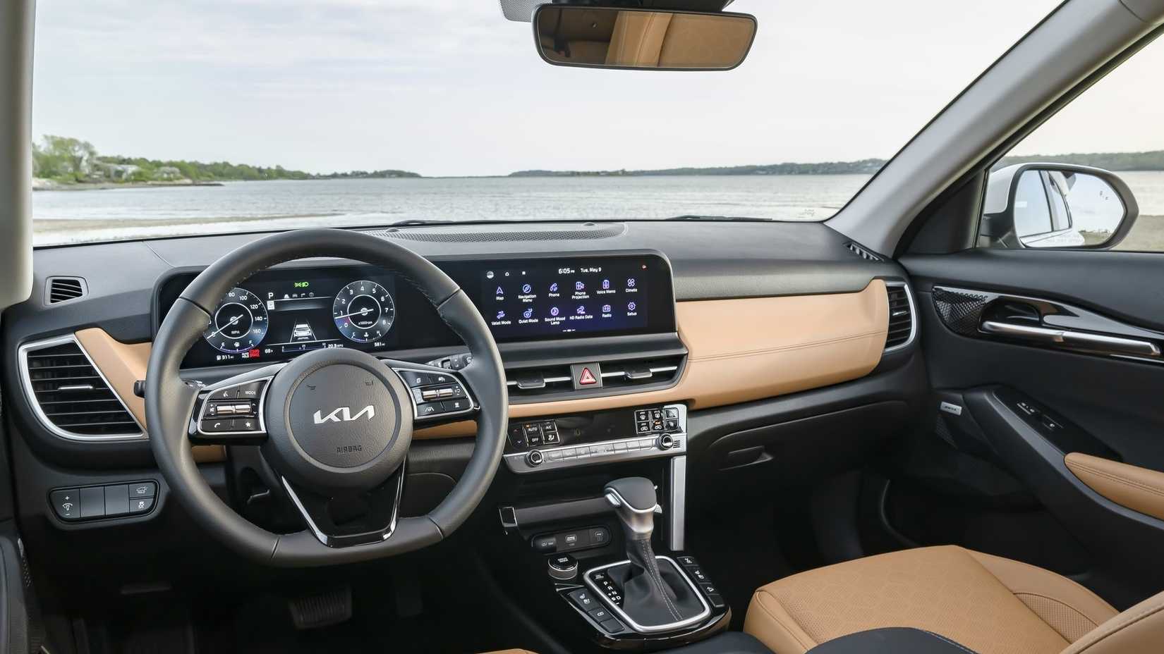 Interior shot of the dashboard in a 2024 Kia Seltos