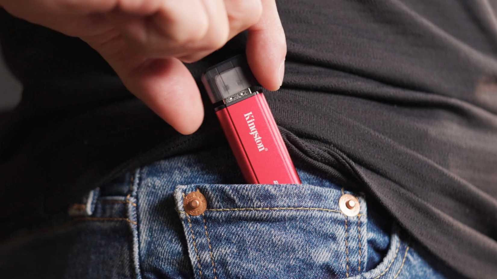 SSD Kingston no bolso