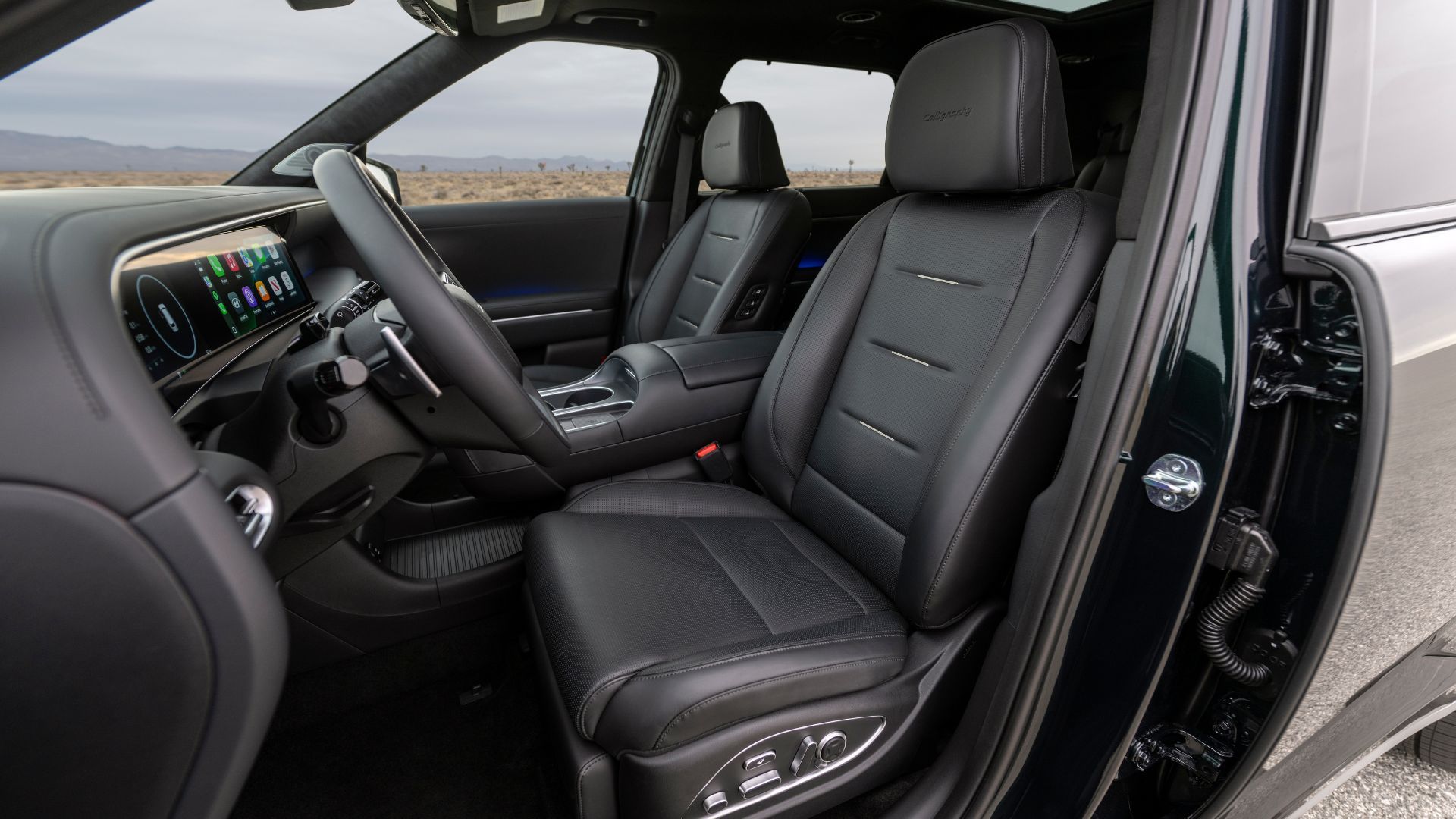 These three-row SUVs match BMW and Audi for up to $30,000 less