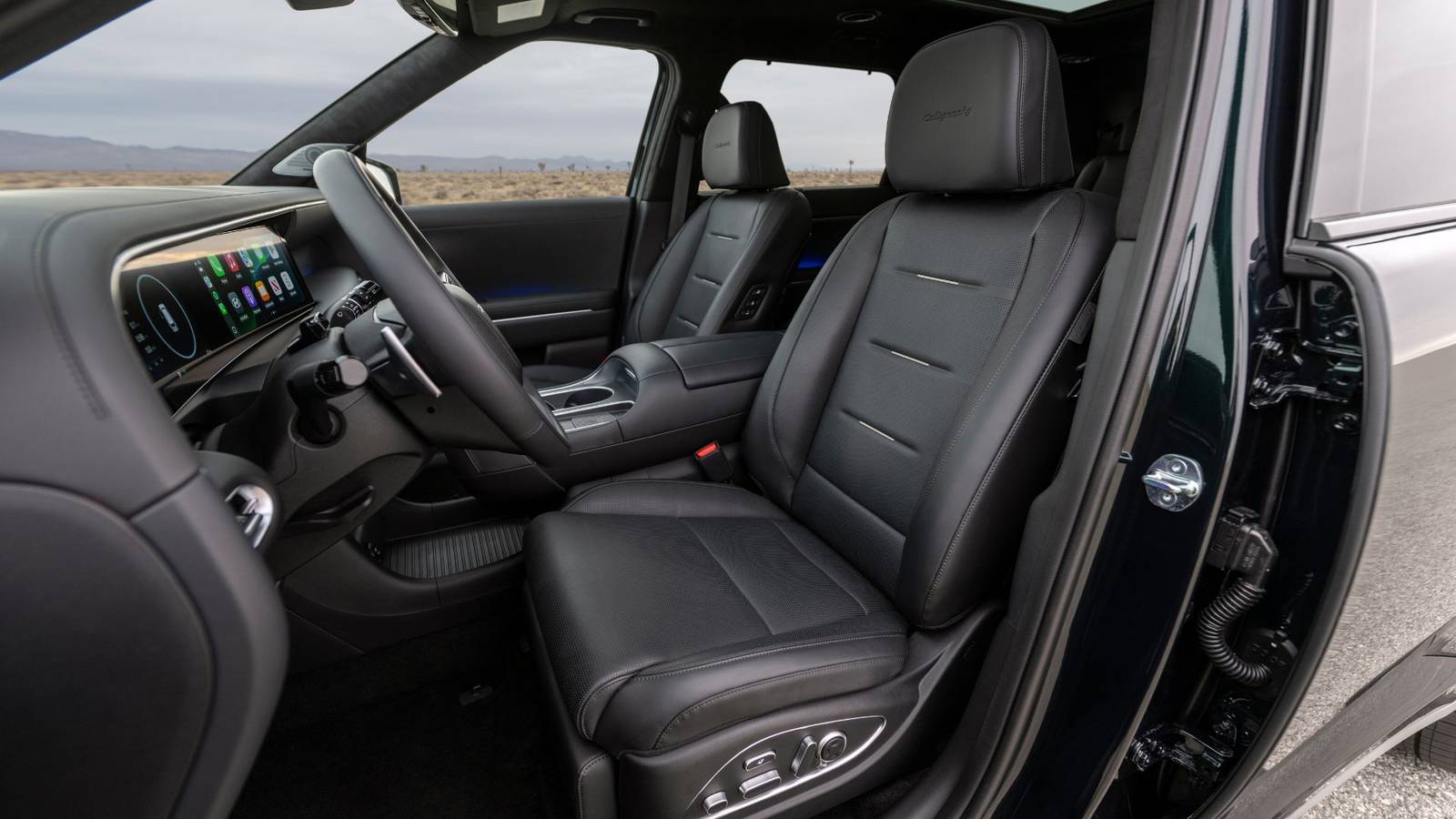 These three-row SUVs match BMW and Audi for up to $30,000 less