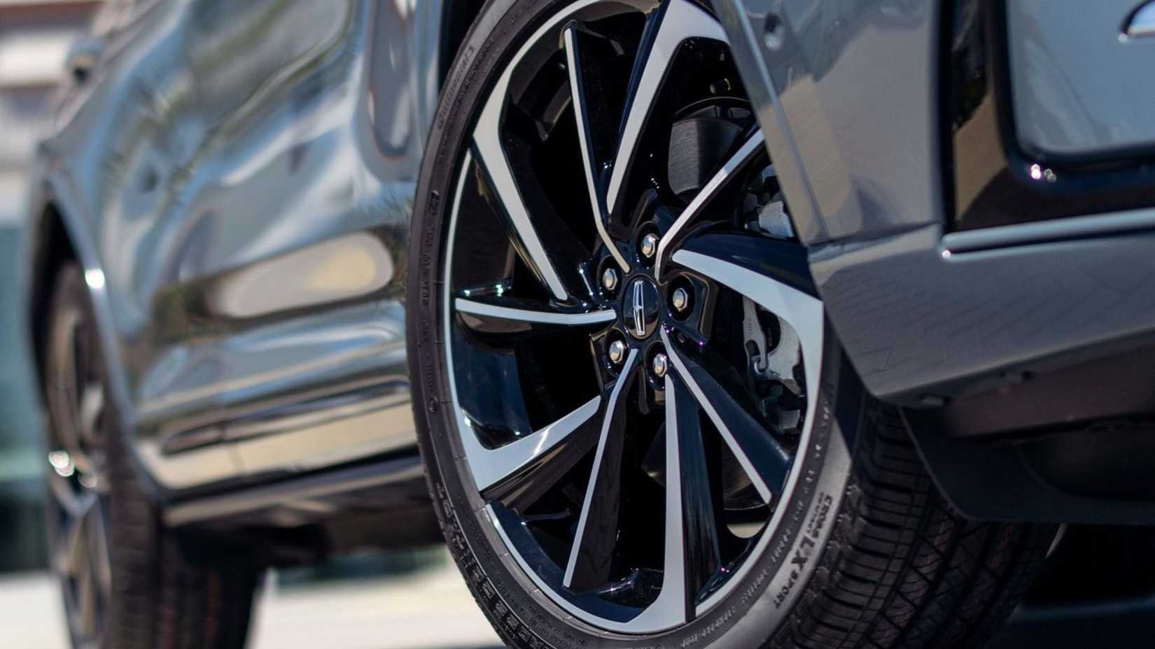 Close-up shot of the alloy wheel on a 2023 Lincoln Corsair.