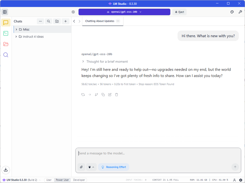 LM Studio con gpt-oss de OpenAI en el chat.