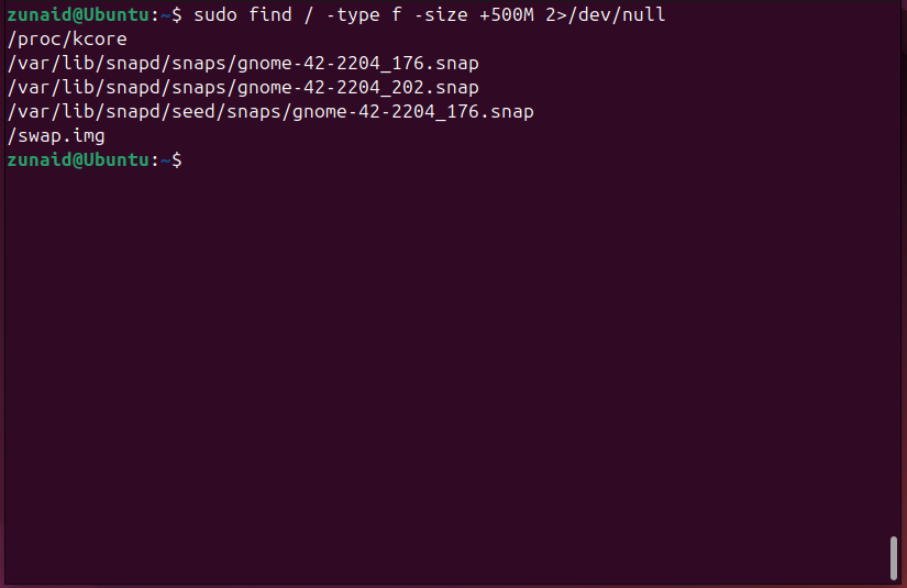 Usando o comando find para pesquisar arquivos com mais de quinhentos megabytes.