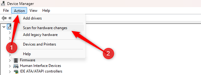 Verificando alterações de hardware no Gerenciador de Dispositivos do Windows.