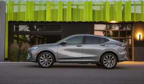 Side profile shot of a 2024 Buick Envista