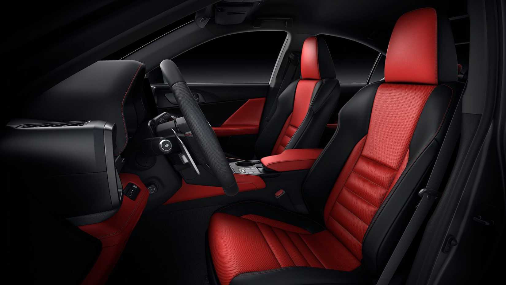 2026年型レクサスIS 350のキャビン内の赤と黒のレザーインテリアのショット。