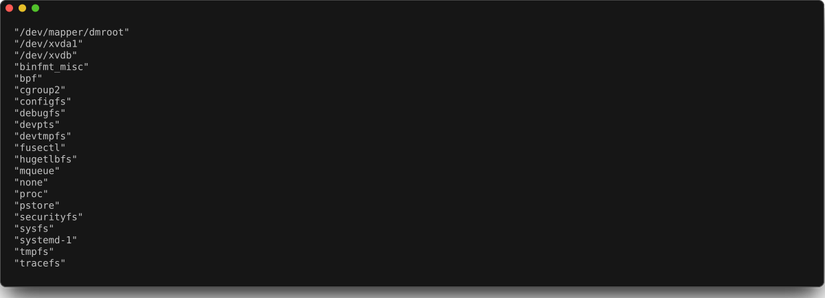 Uma janela de terminal exibe uma lista de nomes de dispositivos extraídos da saída JSON do duf usando jq.