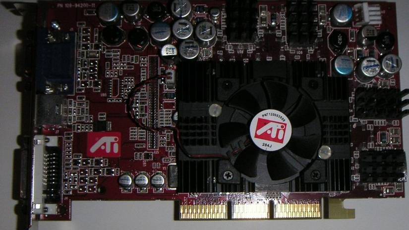 Відеокарта ATI Radeon 9070 Pro.