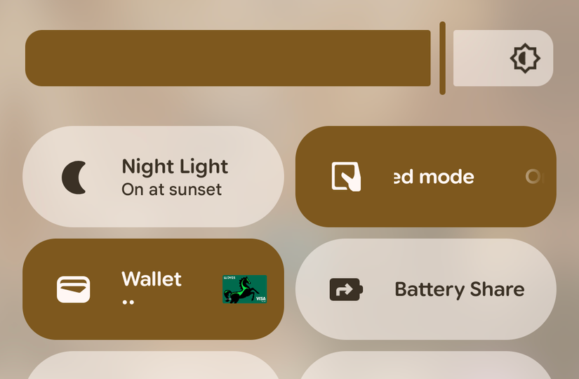 Google Wallet in Quick Settings.