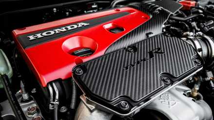 2023 Honda Civic Type R engine compartment
