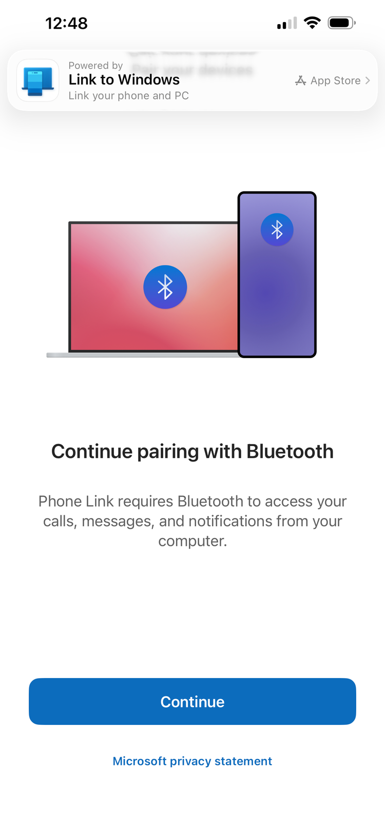Uma captura de tela de um iPhone com uma caixa de diálogo de emparelhamento Bluetooth aberta.