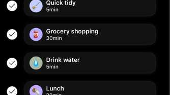 Tiimo's interface, focusing on its customizable schedule.