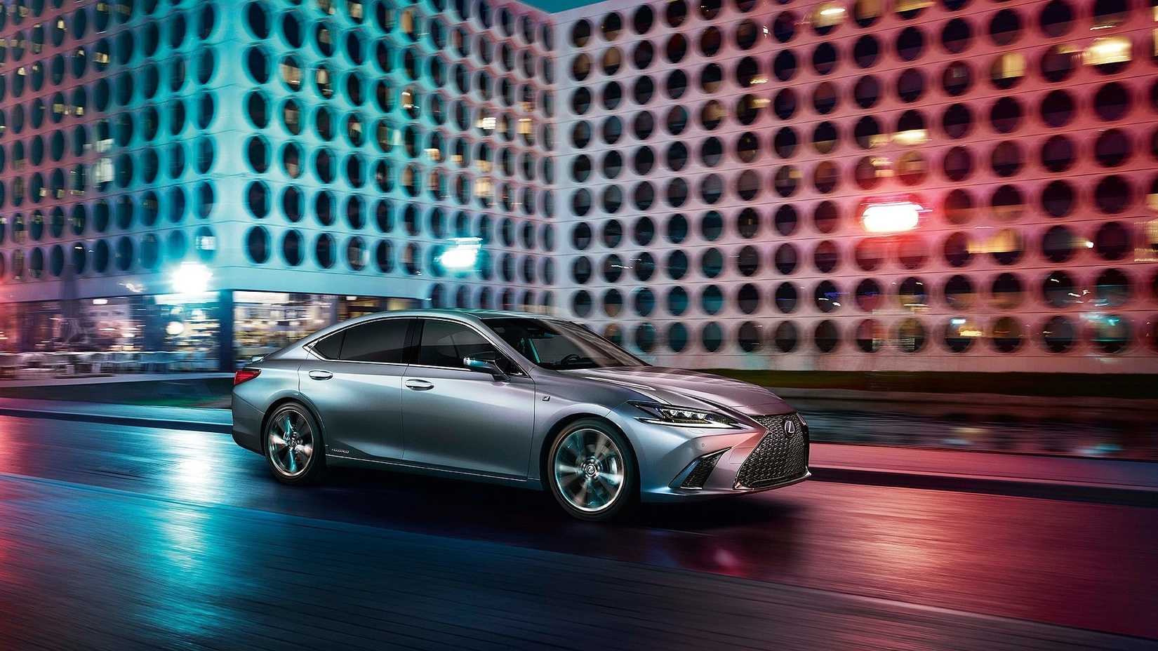Front 3/4 action shot of a 2019 Lexus ES 300h