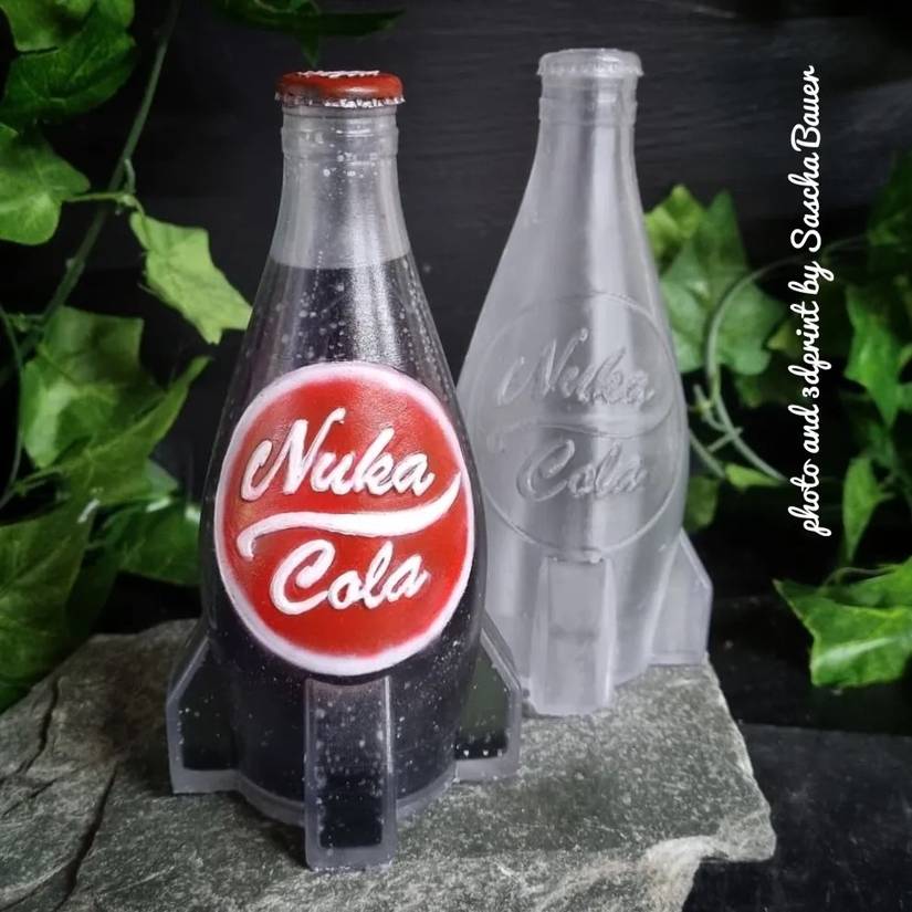 Nuka Cola bottle by Grafit (Sascha Bauer) on Printables.
