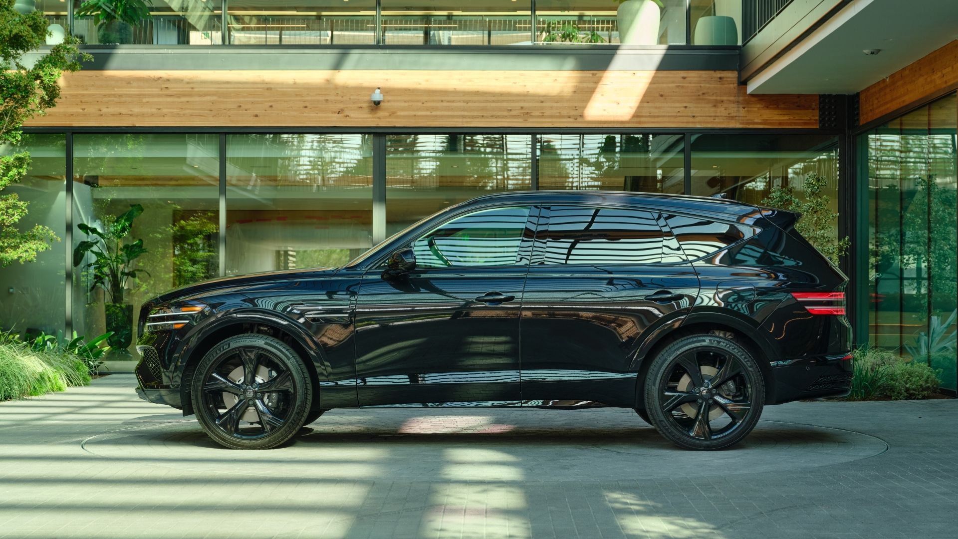 This SUV gives you Mercedes luxury without paying for the badge