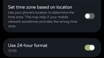 A Samsung Galaxy screenshot with a red arrow pointing to