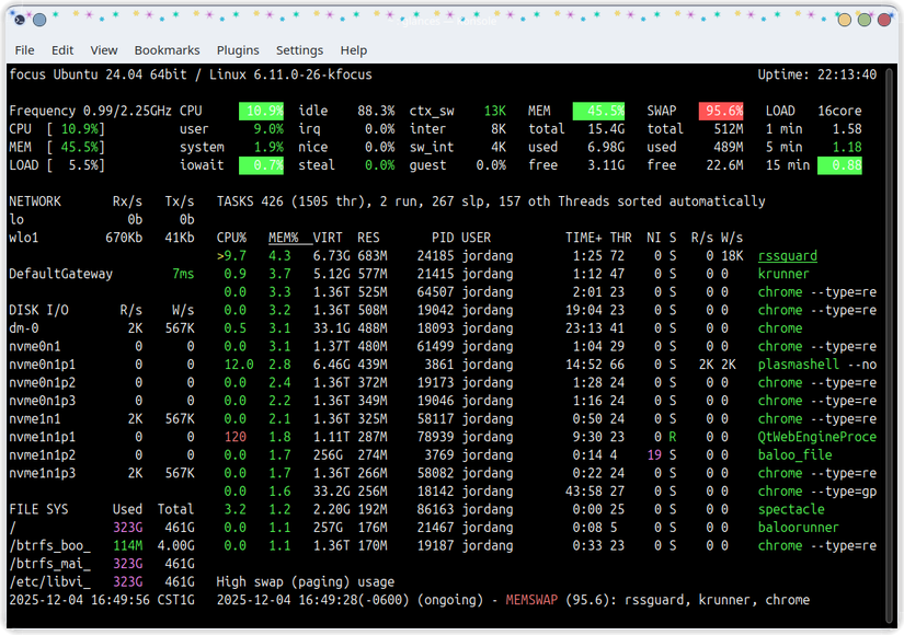 Recursos sendo monitorados no Glances em um terminal Linux.