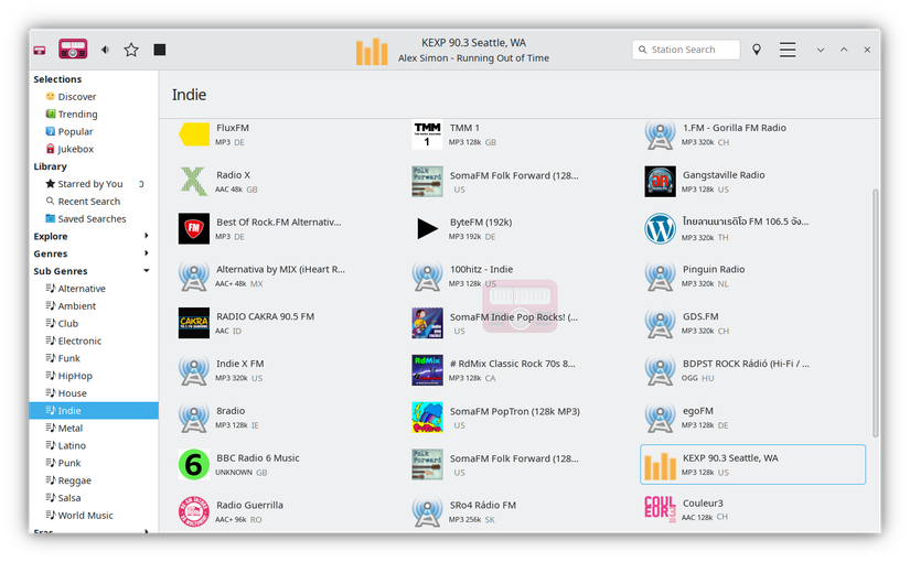 Aplicativo sintonizador reproduzindo uma estação de rádio.