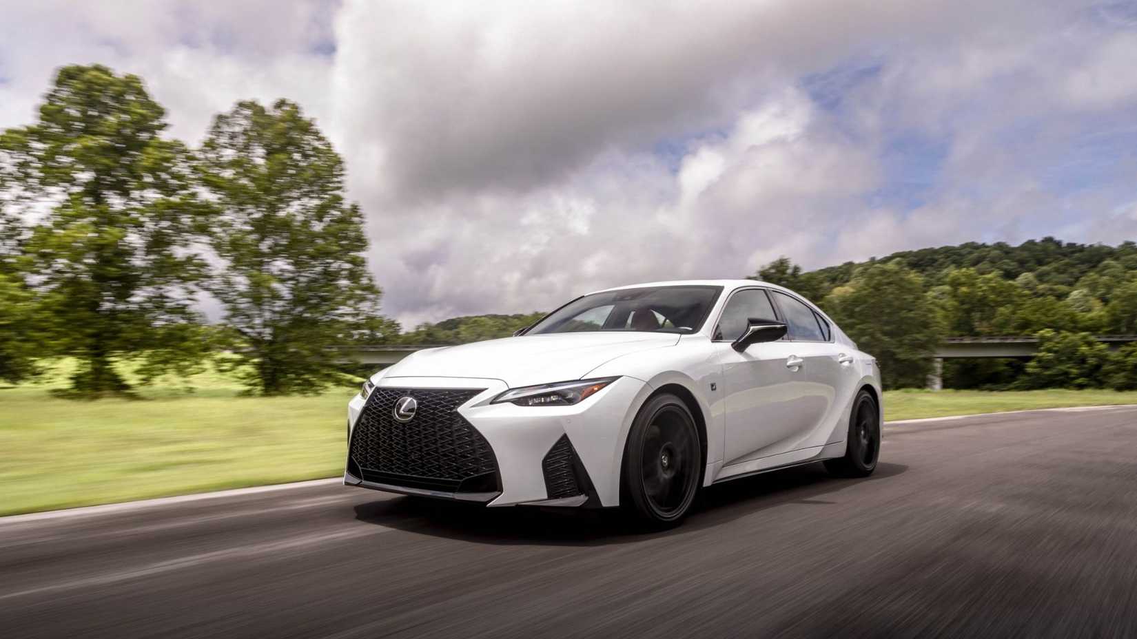 This used luxury sedan now costs less than a new Honda Accord