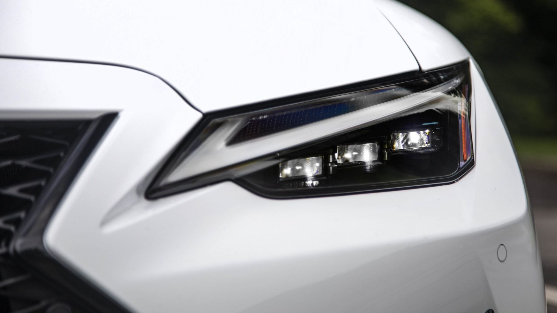 This used luxury sedan now costs less than a new Honda Accord