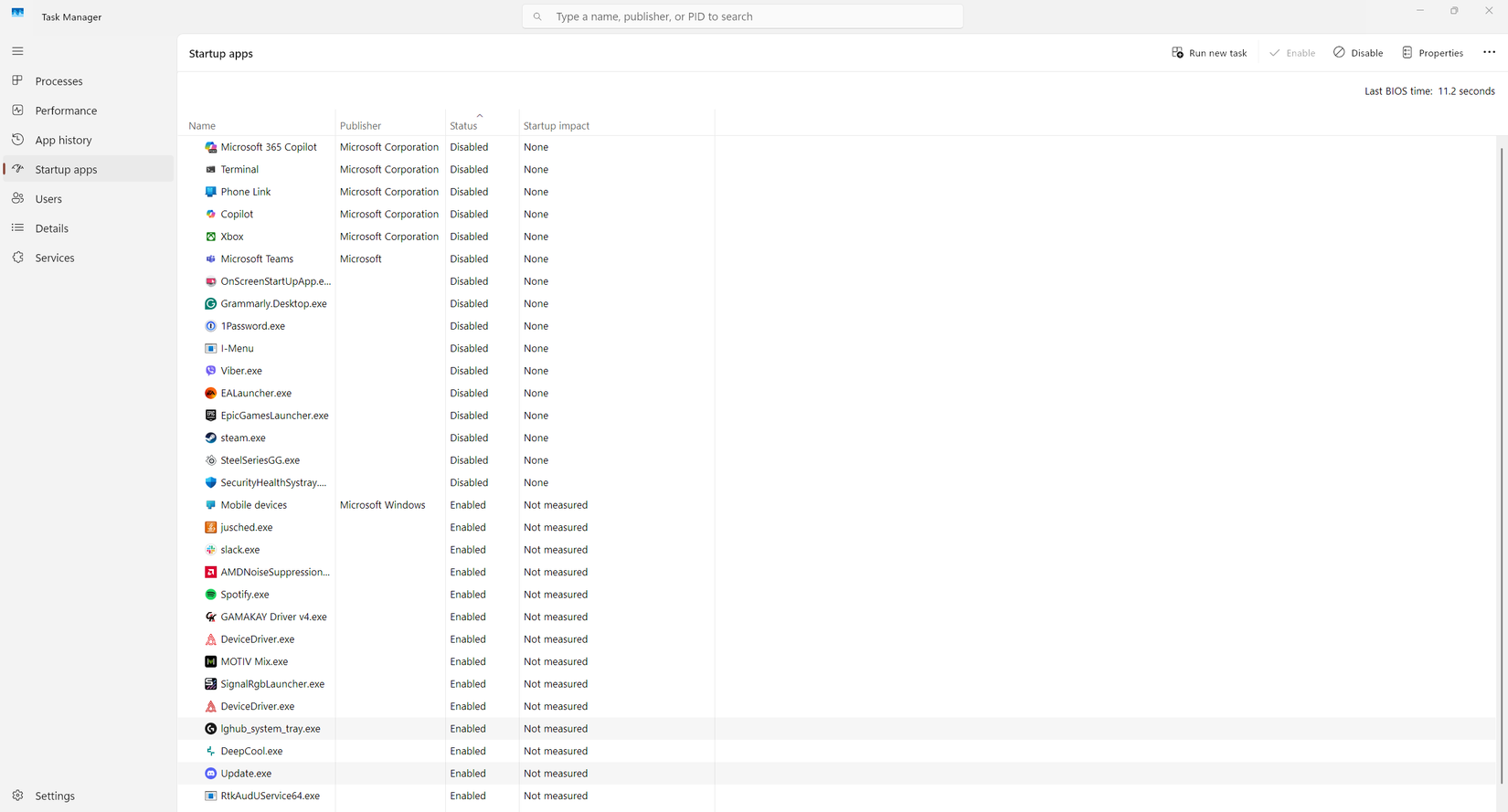 Vários aplicativos desativados em Aplicativos de inicialização no Gerenciador de tarefas.