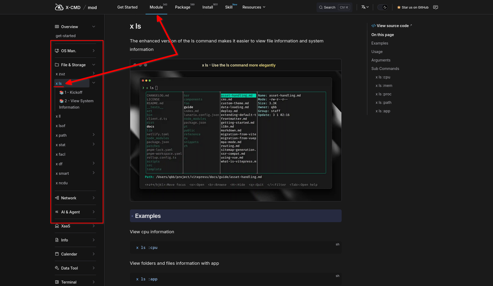 Una ventana del navegador muestra el sitio web de x-cmd. La barra lateral enumera los módulos disponibles y el contenido principal muestra la documentación del comando X LS.-1