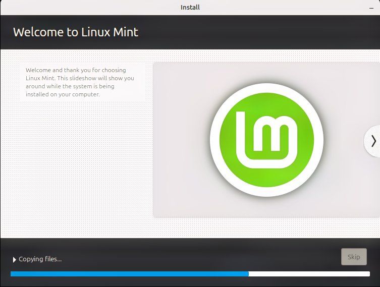 A screenshot showing the Linux Mint installation progress