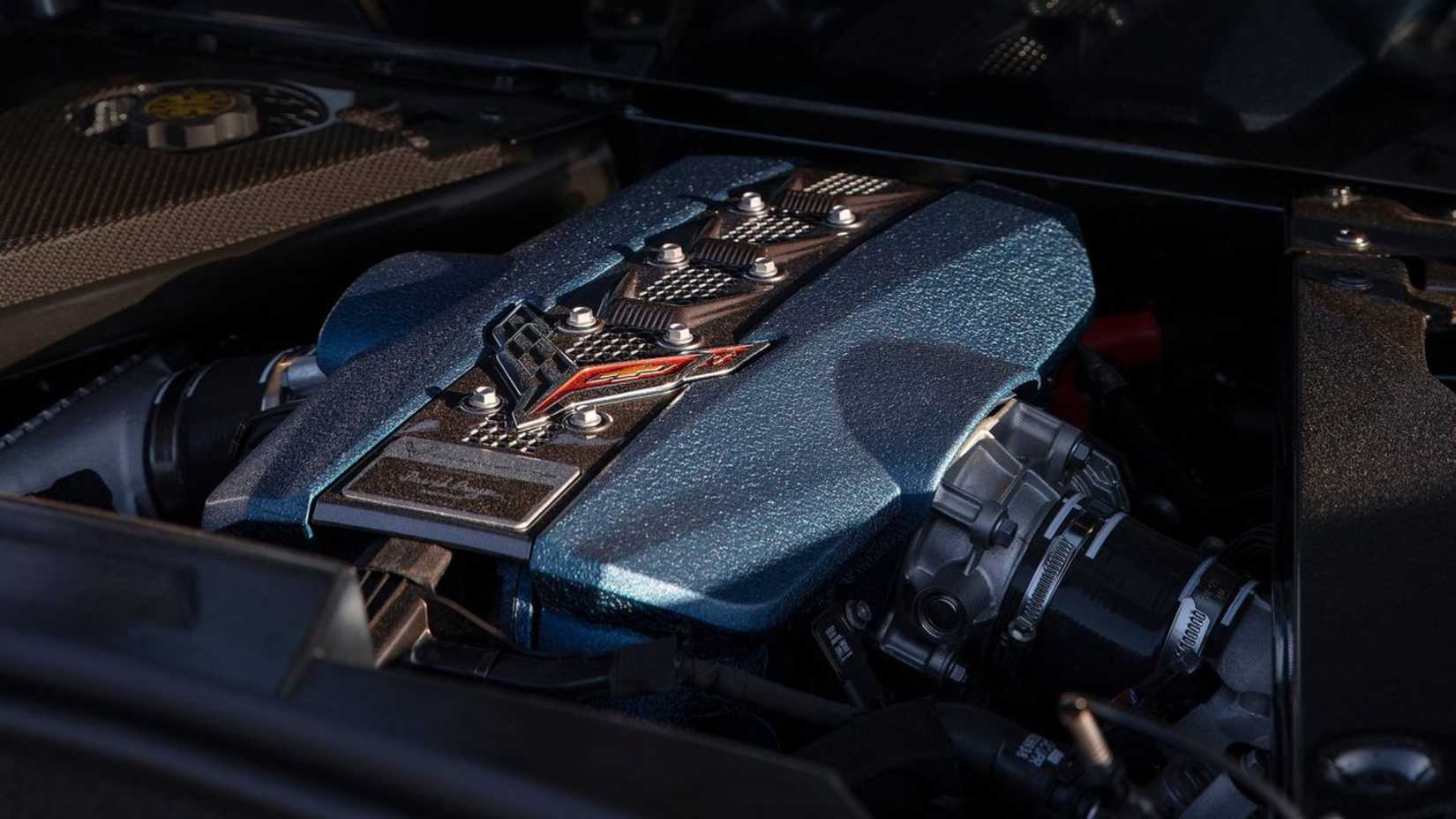 Gros plan du moteur d’une Chevrolet Corvette ZR1 2025.